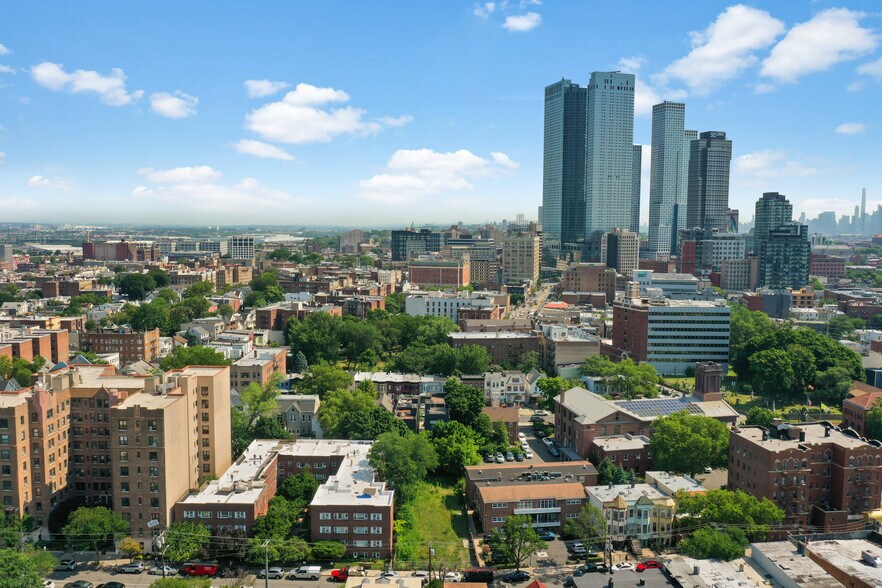 More Photos Of 32 Glenwood Ave, Jersey City Land For Sale