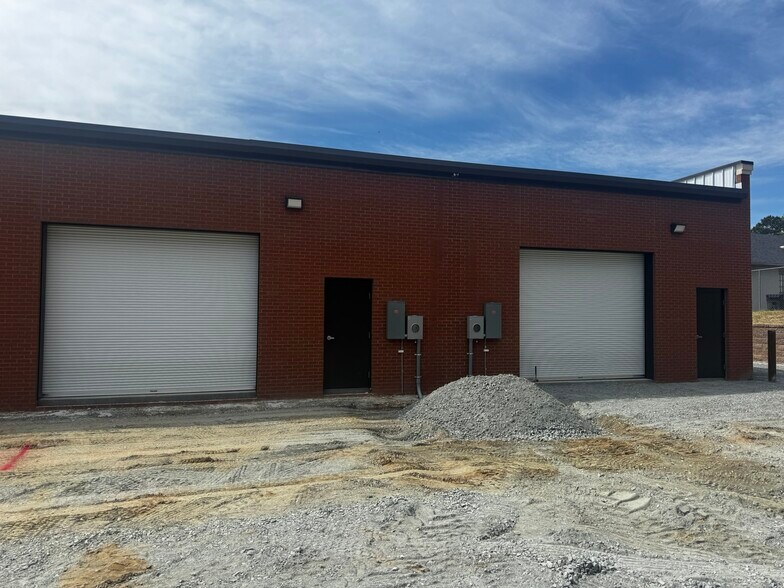 More Photos Of 3001 Heritage Rd NE, Milledgeville Showroom For Lease
