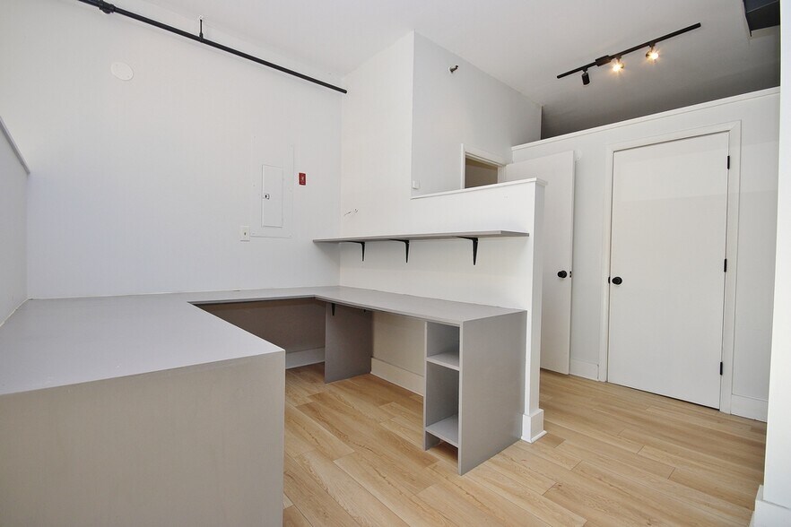 More Photos Of 63 Cannon St, Poughkeepsie Office Residential For Lease