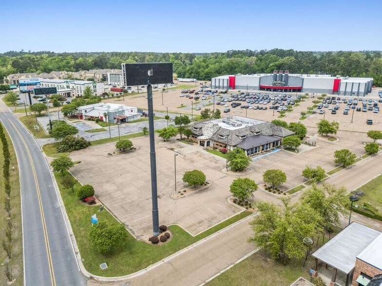 More Photos Of 224 Blanchard St, West Monroe Restaurant For Sale