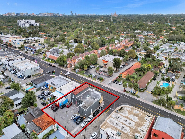 More Photos Of 6045-6051 SW 8th St, Miami Storefront Retail Residential For Lease