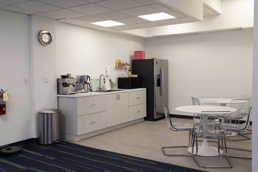 More Photos Of 1700 E Las Olas Blvd, Fort Lauderdale Office For Lease