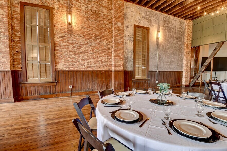 More Photos Of 20 E Jackson St, Millersburg Lodge Meeting Hall For Sale