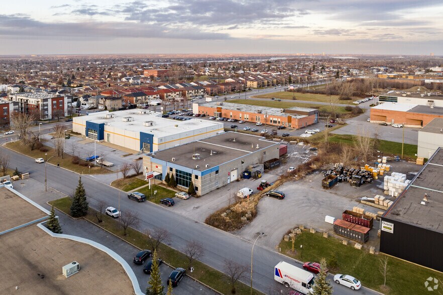 More Photos Of 11885 Av J.-J.-Joubert, Montréal Warehouse For Sale