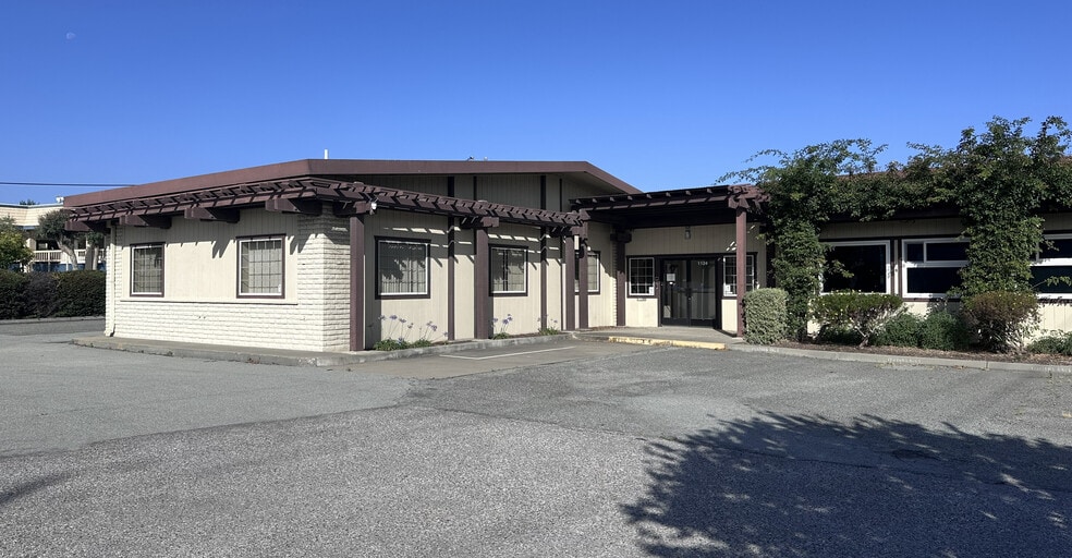 More Photos Of 1124 Abbott St, Salinas Office For Sale