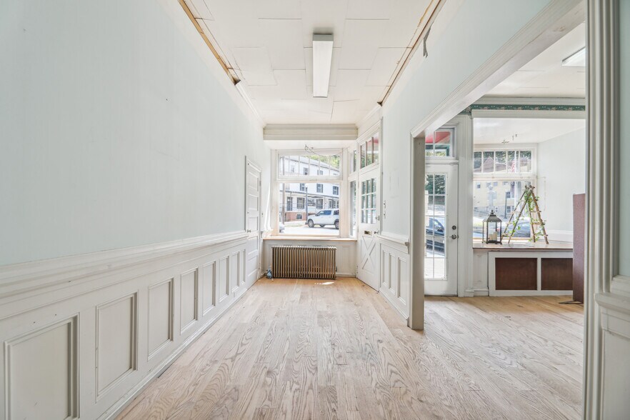 More Photos Of 75 Main St, Sussex Storefront Retail Residential For Sale