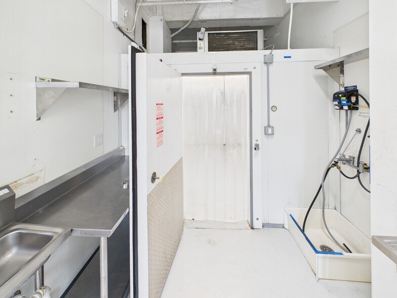 More Photos Of 2509 N Miami Ave, Miami Loft Creative Space For Lease