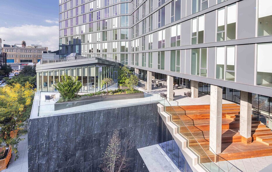 More Photos Of 163-05 Archer Ave, Jamaica Apartments For Lease