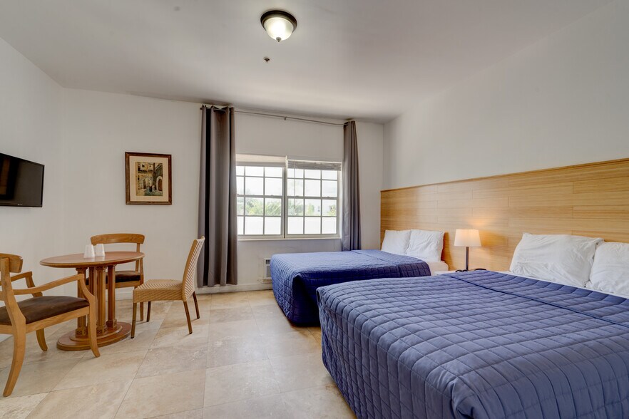 More Photos Of 1680 James Ave, Miami Beach Hotel For Sale