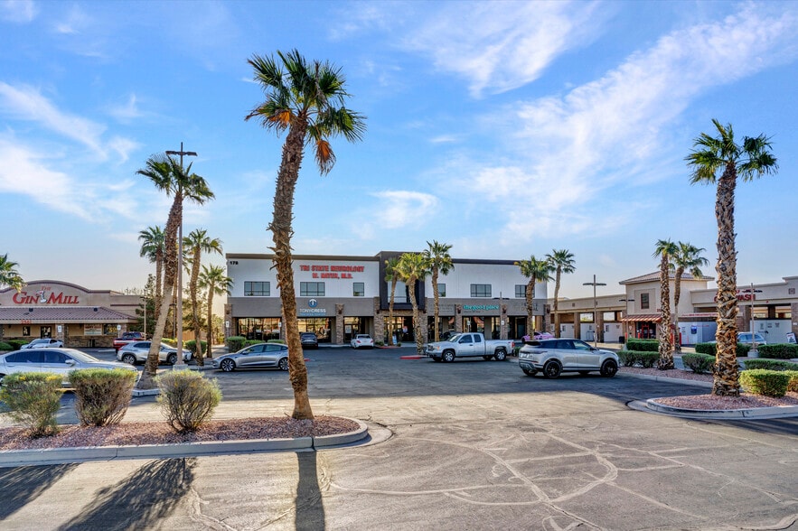 More Photos Of 178 N Pecos Rd, Henderson Storefront Retail Office For Sale