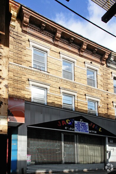 More Photos Of 9017 Jamaica Ave, Woodhaven Storefront Retail Residential For Lease