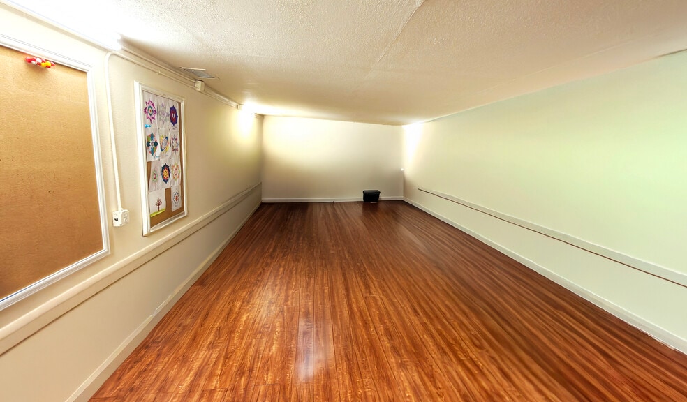 More Photos Of 1130 Abrams Rd, Richardson Specialty For Sale