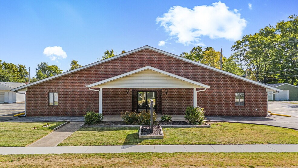 Primary Photo Of 1301 S Meridian St, Lebanon Religious Facility For Sale