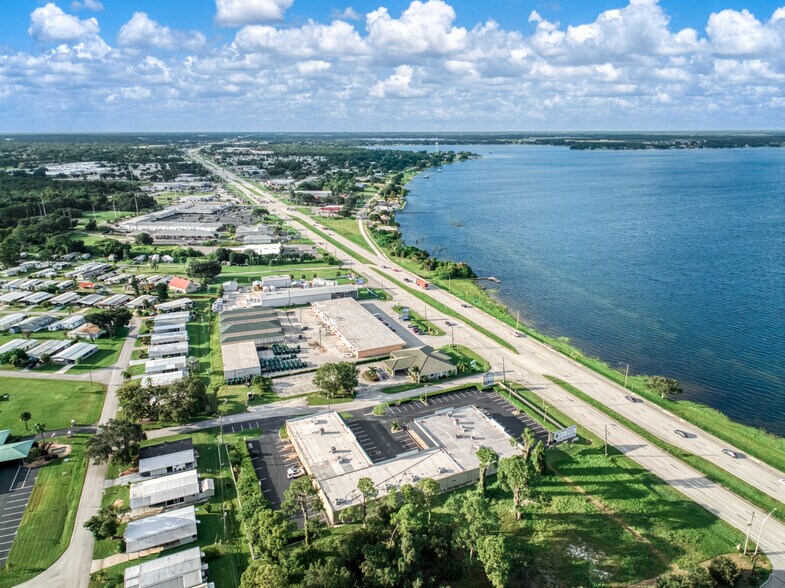 More Photos Of 33 Ryant Blvd, Sebring Medical For Sale