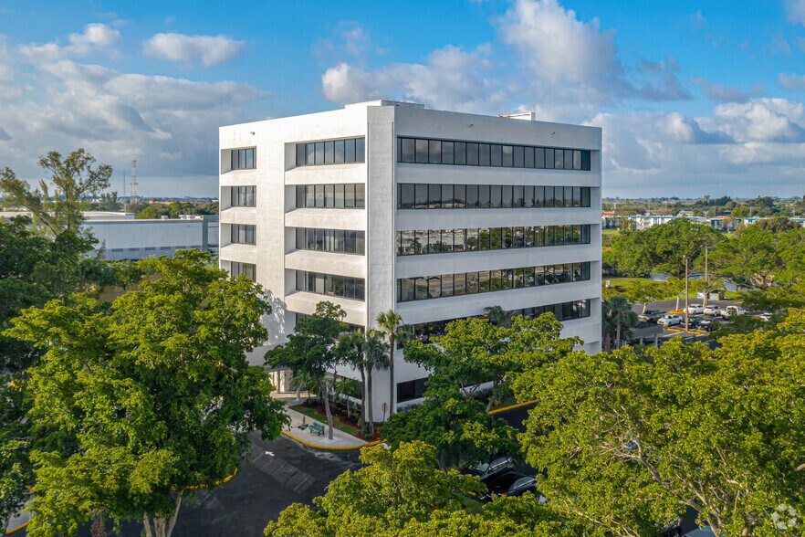 Primary Photo Of 2328 10th Ave N, Lake Worth Office For Lease