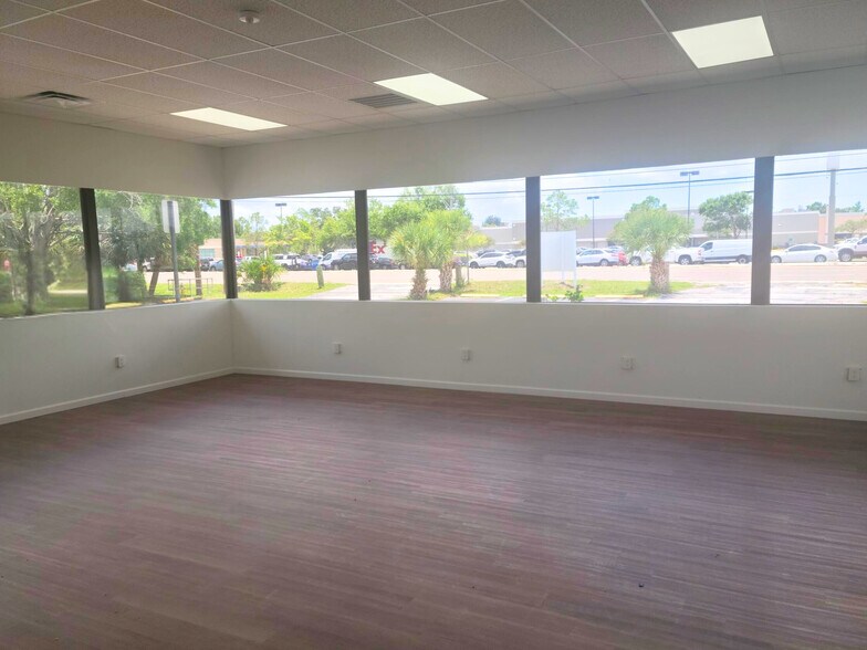 More Photos Of 3760 E Bay Dr, Clearwater Restaurant For Lease