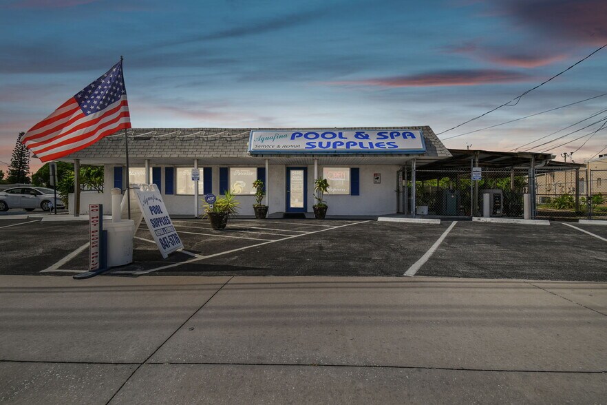 More Photos Of 5146 Marine Pky, New Port Richey Storefront Retail Office For Sale