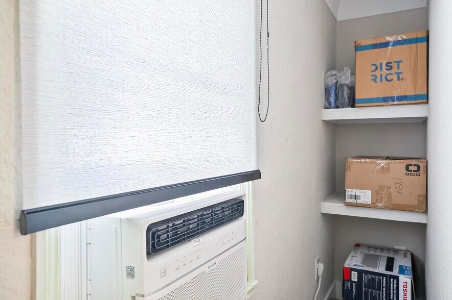 More Photos Of 2360 E Moody Blvd, Bunnell Industrial For Sale