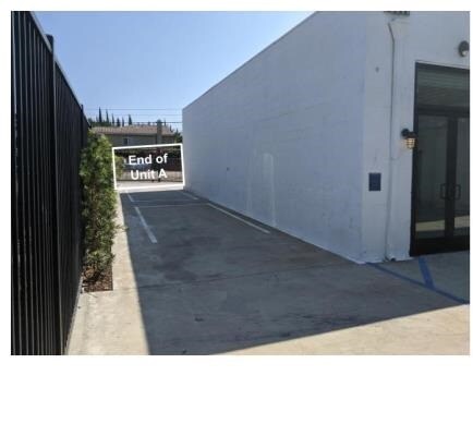 More Photos Of 18444 Ventura Blvd, Tarzana Service For Lease