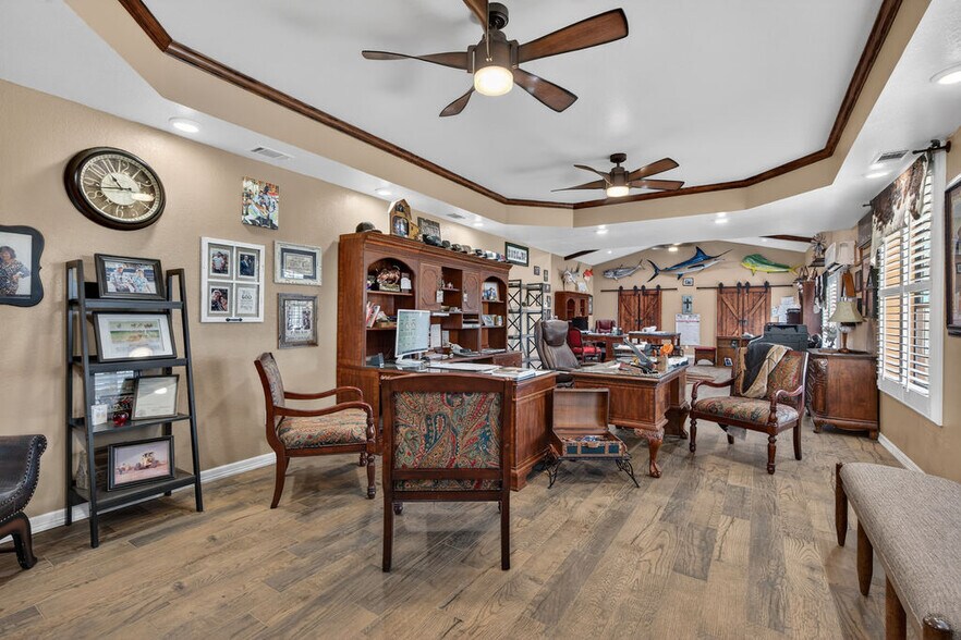 More Photos Of 464779 E 1070 Rd, Sallisaw Flex For Sale