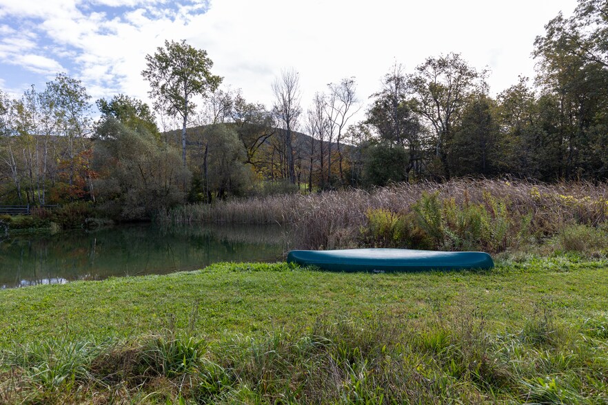 More Photos Of 4 Whitman Rd, Stephentown Sports And Entertainment For Sale