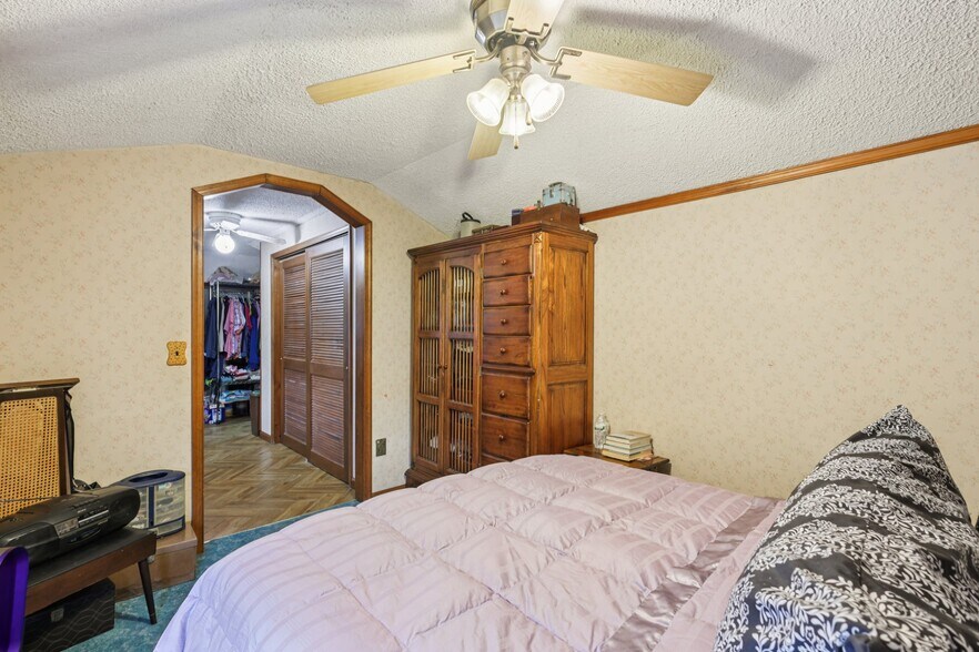 More Photos Of 170 S Hope Chapel Rd, Jackson Specialty For Sale