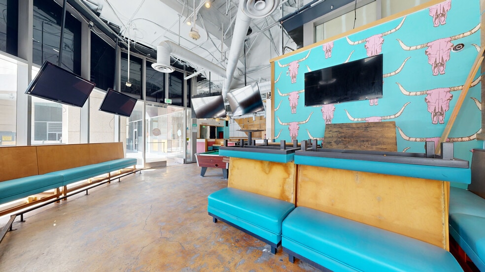 More Photos Of 801 S Grand Ave, Los Angeles Office For Lease