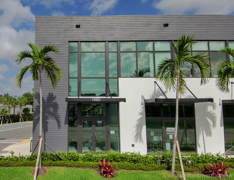 More Photos Of 1985 N Andrews Ave, Wilton Manors Freestanding For Lease