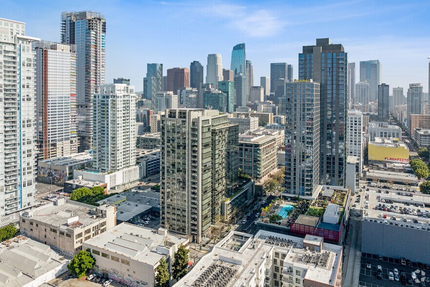 More Photos Of 1155 S Grand Ave, Los Angeles Apartments For Sale