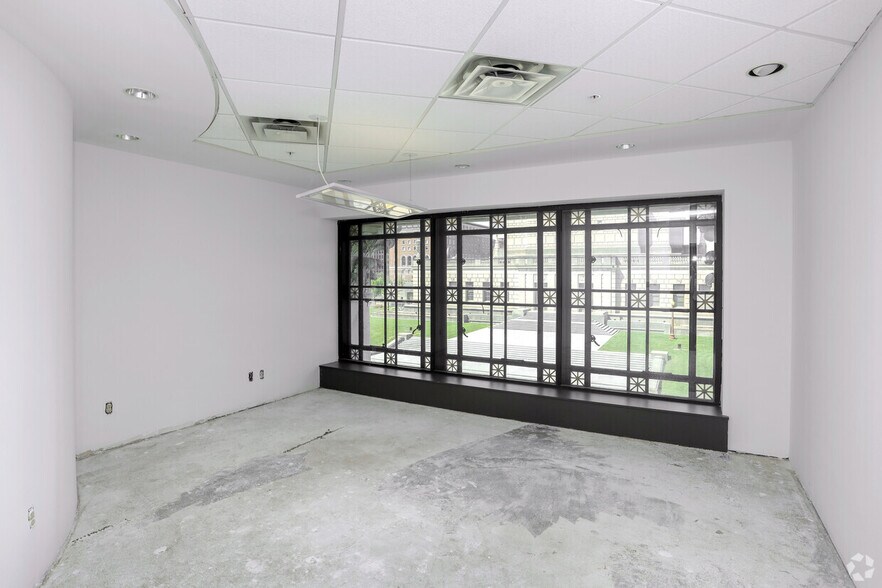 More Photos Of 429 N Pennsylvania St, Indianapolis Office For Lease