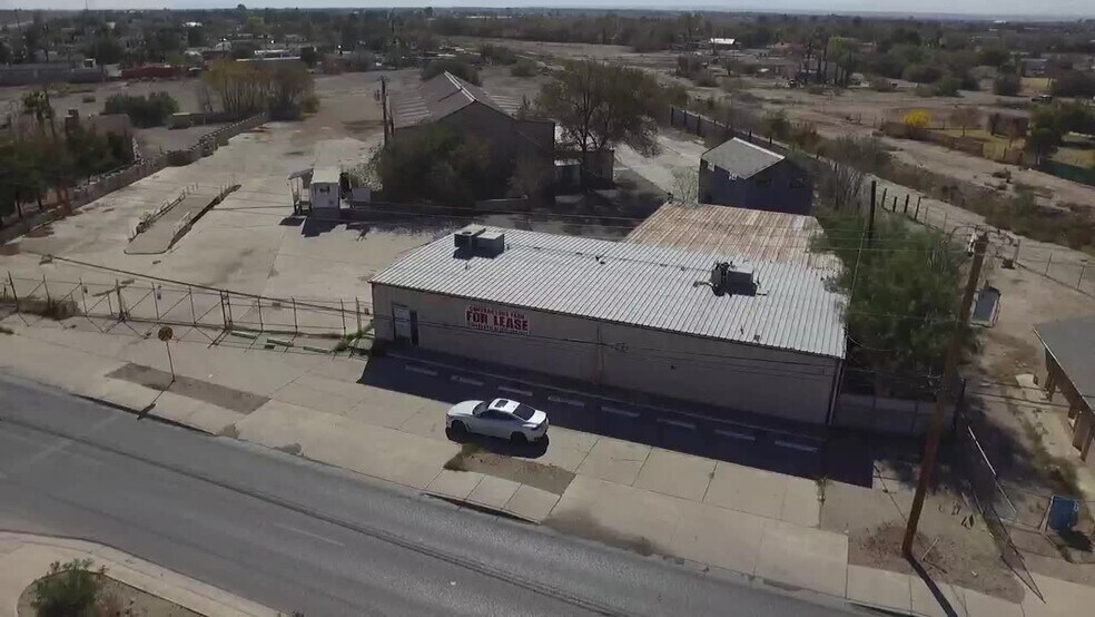 More Photos Of 266 Horizon Blvd, Socorro Warehouse For Lease
