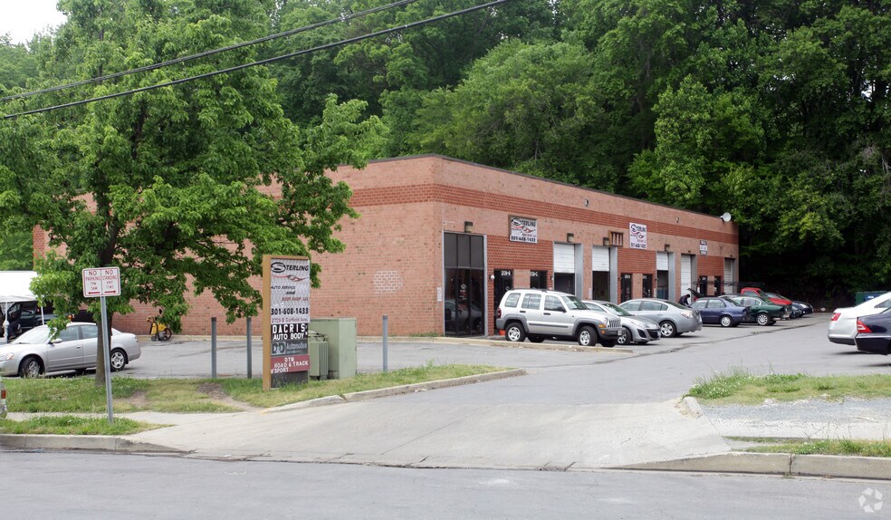 More Photos Of 2739 Garfield Ave, Silver Spring Service For Lease