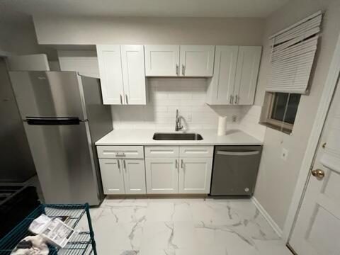 More Photos Of 2009-2015 Harwitch Rd, Upper Arlington Apartments For Sale