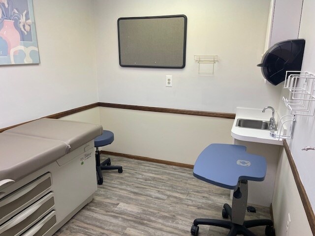 More Photos Of 1163 Route 37 W, Toms River Medical For Lease