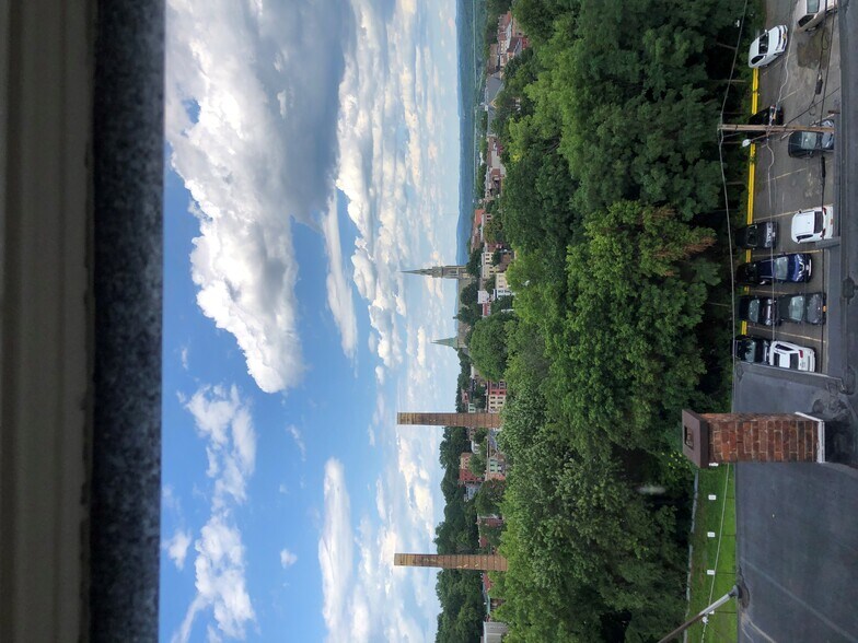 More Photos Of 17 Elk St, Albany Office For Lease