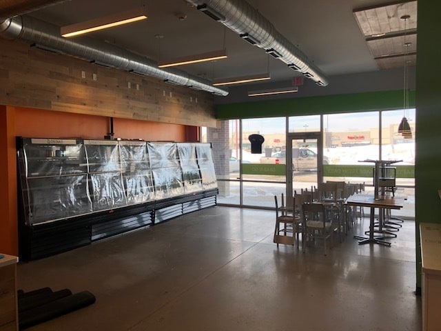 More Photos Of 2005 SE Delaware Ave, Ankeny Storefront For Lease