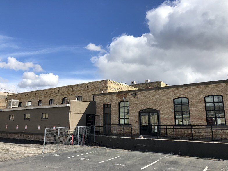 More Photos Of 445 S 400 W, Salt Lake City Storefront Retail Office For Lease