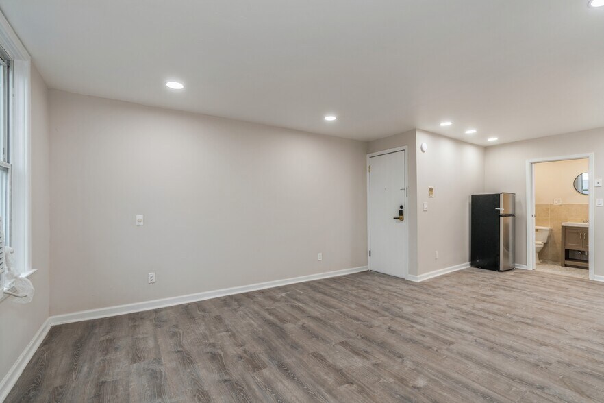More Photos Of 40 Beacon Ave, Jersey City Apartments For Sale