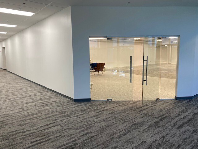 More Photos Of 12650 Ingenuity Dr, Orlando Office For Lease