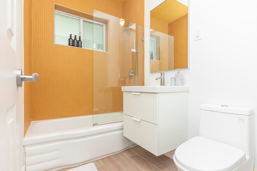 More Photos Of 190-194 NE 90th St, Miami Apartments For Sale