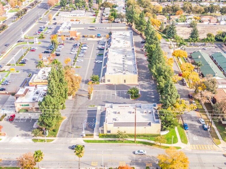 More Photos Of 710-870 E Foothill Blvd, Upland Unknown For Lease