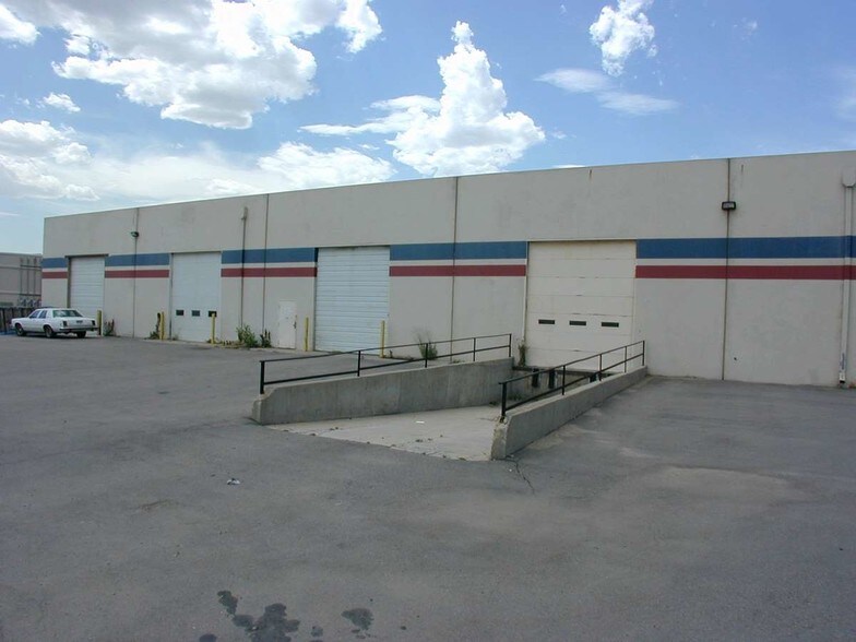 More Photos Of 6810 S Jordan Rd, Centennial Warehouse For Lease