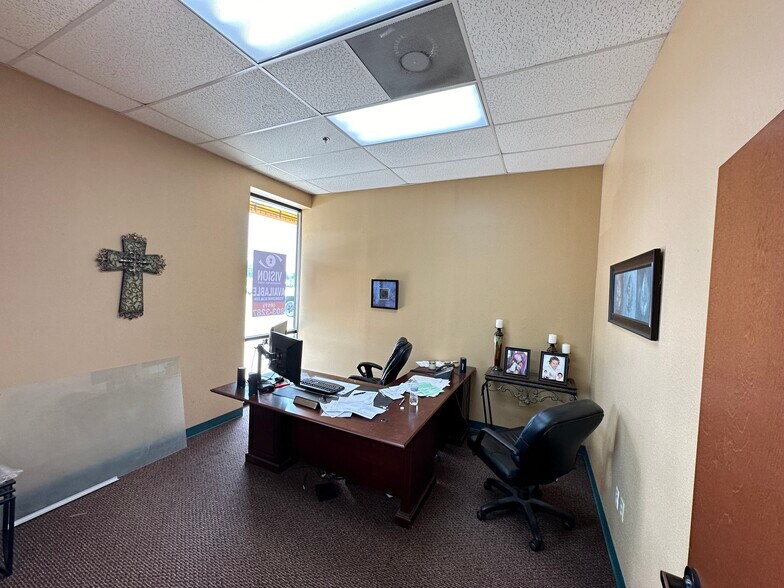 More Photos Of 2740 Western Center Blvd, Fort Worth Storefront For Lease