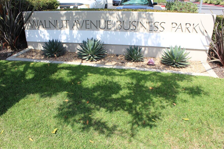 More Photos Of 3283-3299 Walnut Ave, Signal Hill Unknown For Lease