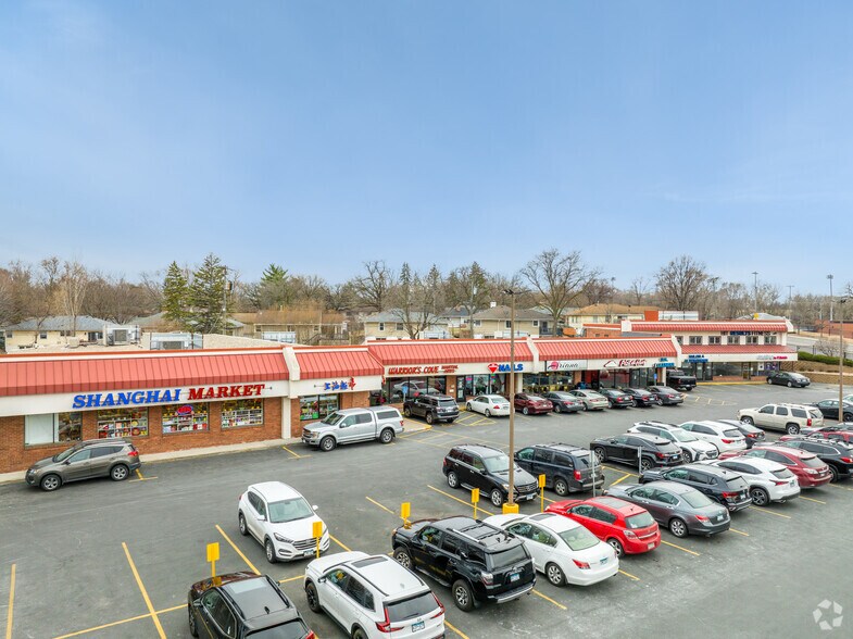 Primary Photo Of 7101-7119 S Cedar Lake Rd, Minneapolis Unknown For Lease