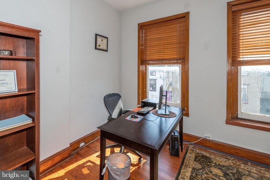 More Photos Of 233 W Patrick St, Frederick Office For Sale