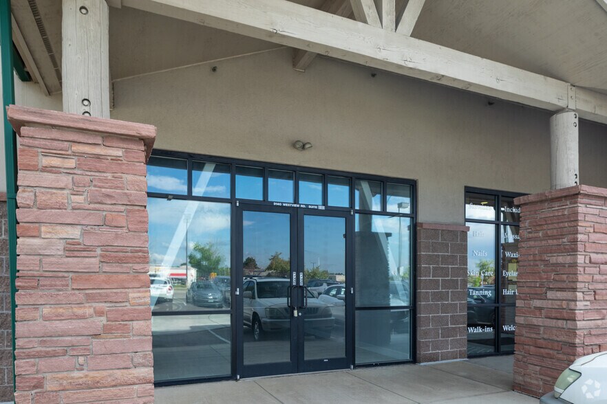 More Photos Of 9140 Westview Rd, Lone Tree General Retail For Lease