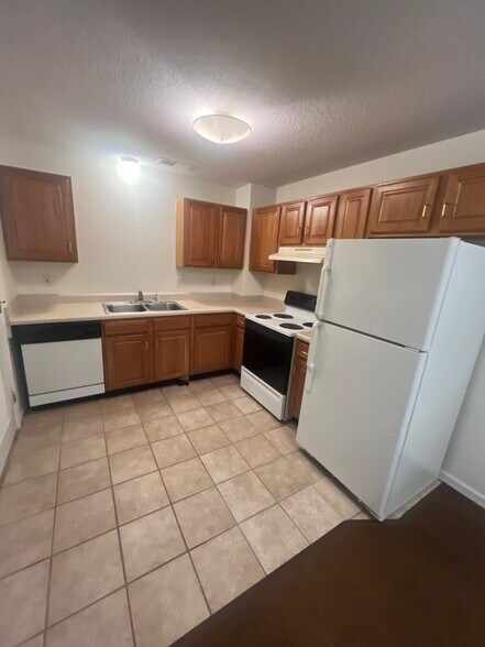 More Photos Of 109-111 Commercial St, Warrensburg Apartments For Sale