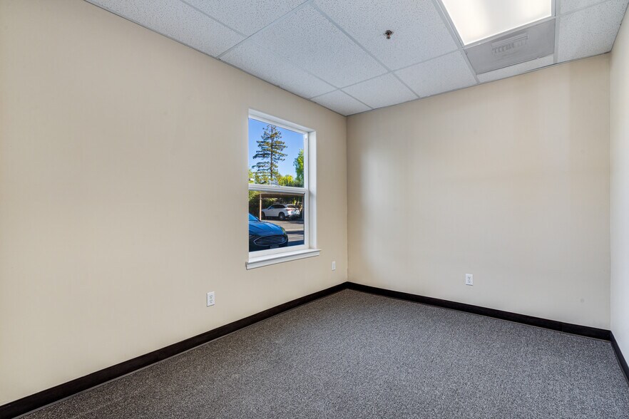 More Photos Of 1254 Broadway, Sonoma Office For Sale