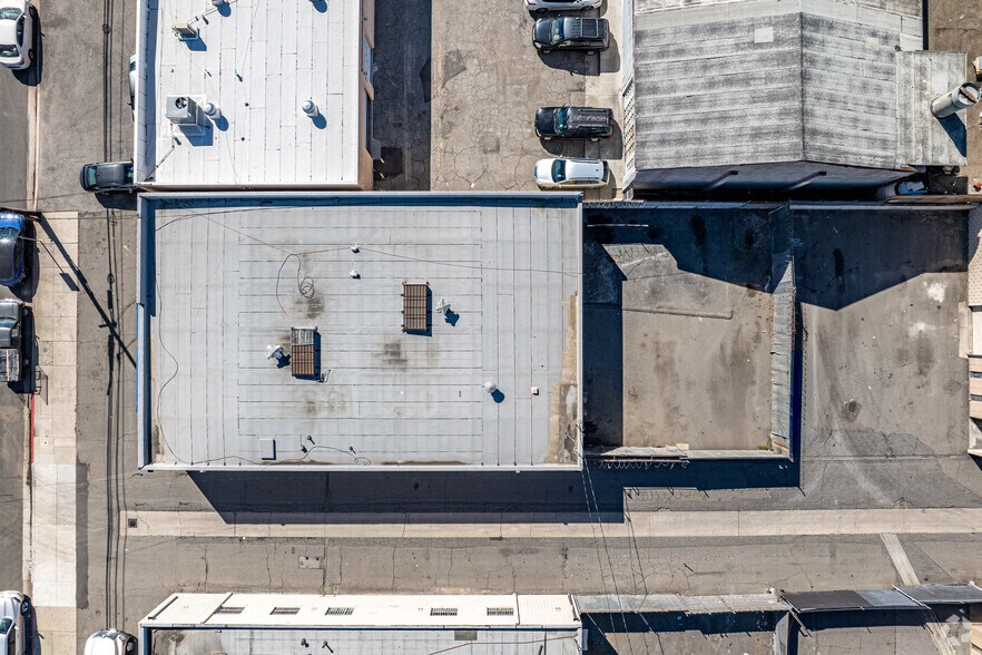 More Photos Of 12311 Woodruff Ave, Downey Unknown For Lease